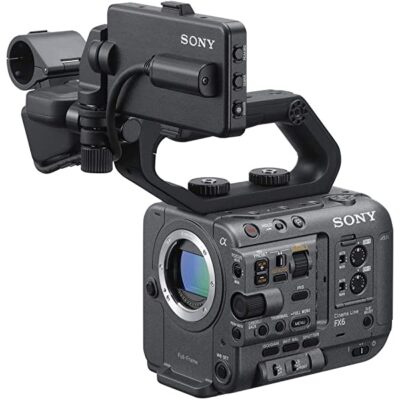 Sony FX6 Comes with: Comes with tripod, 2 batteries, 2 recording cards